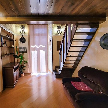 Cozy Classical Residence In The City Center Bari Luaran gambar